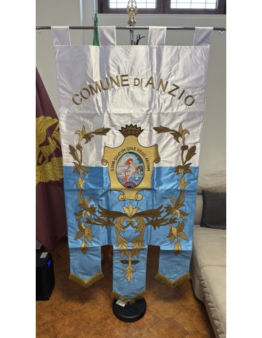 Gonfalone Ricamato Comuni (con code)
