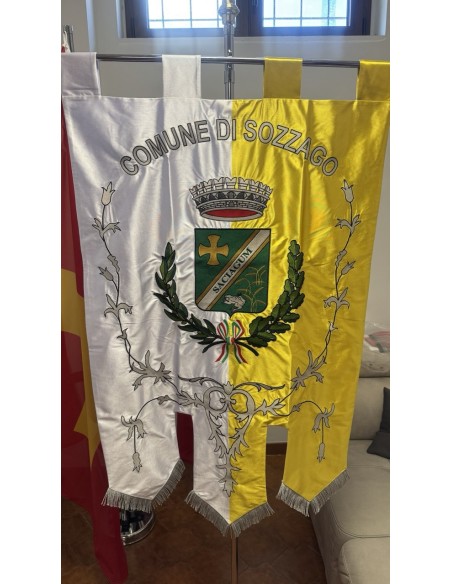 Gonfalone Ricamato Comuni (con code)