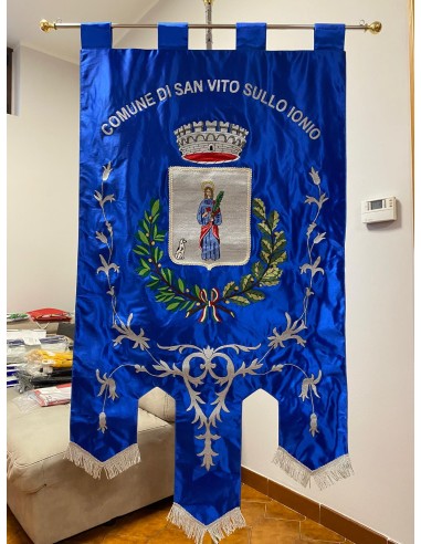 Gonfalone Ricamato Comuni (con code)
